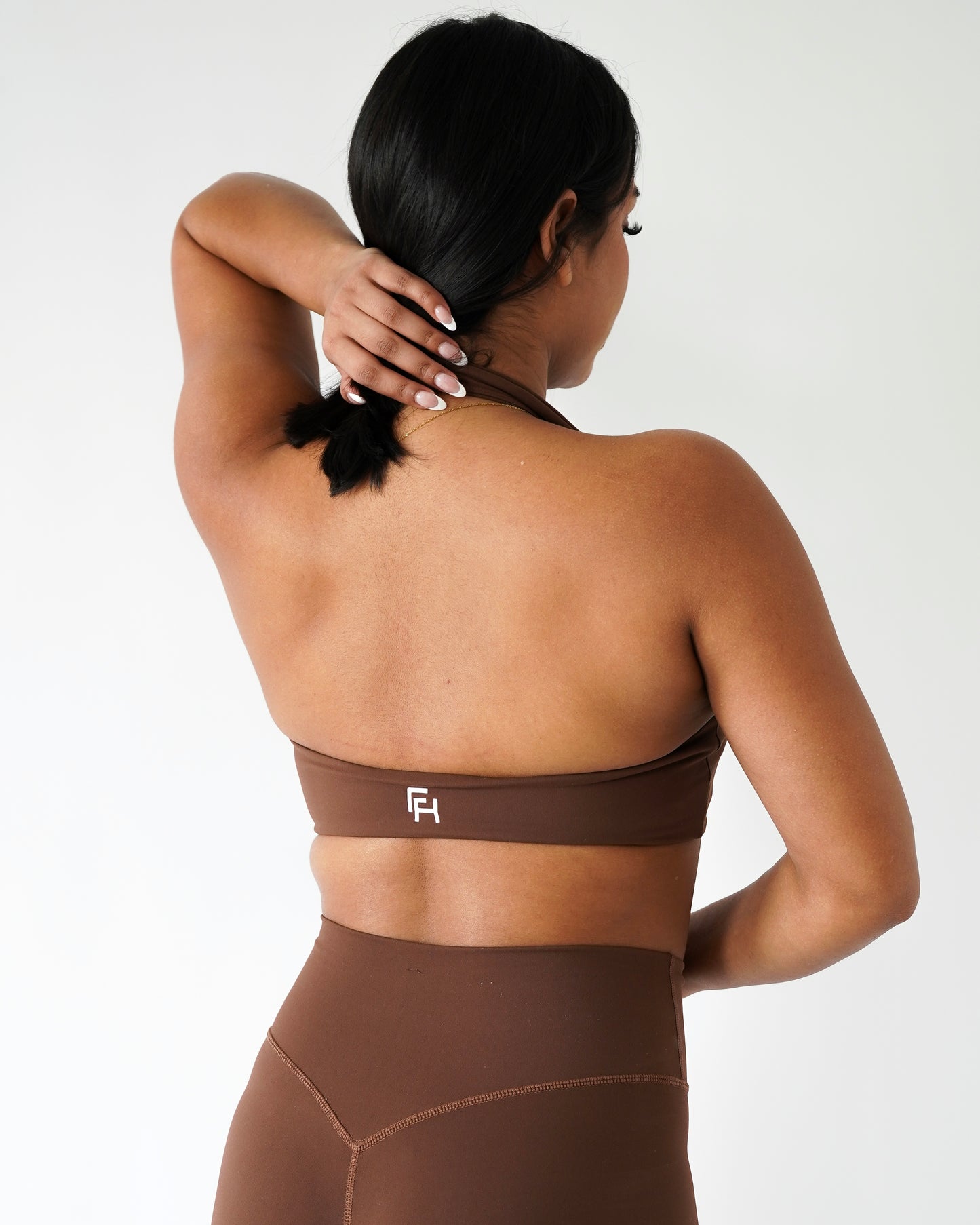 PERFORMANCE HALTER TOP - Clay