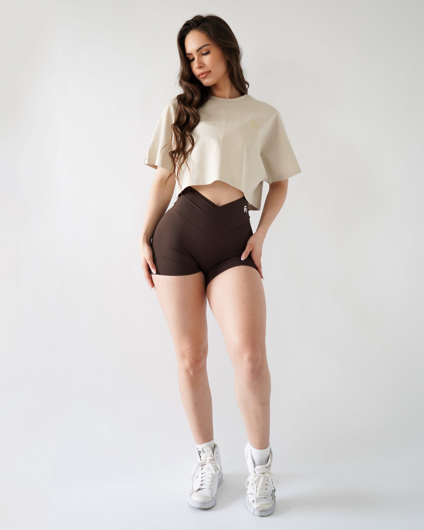 RELAXED CROP TEE- Oat