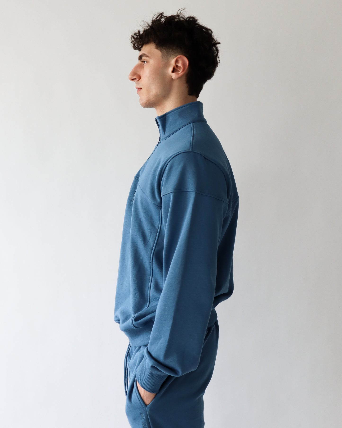 Essential Quarter Zip - Steel