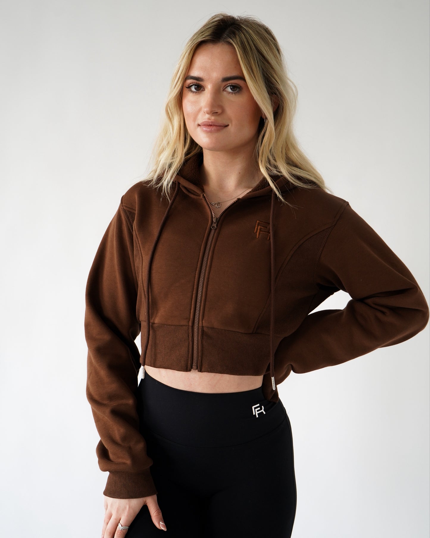 LOUNGE CROPPED ZIP-UP HOODIE - Brownie