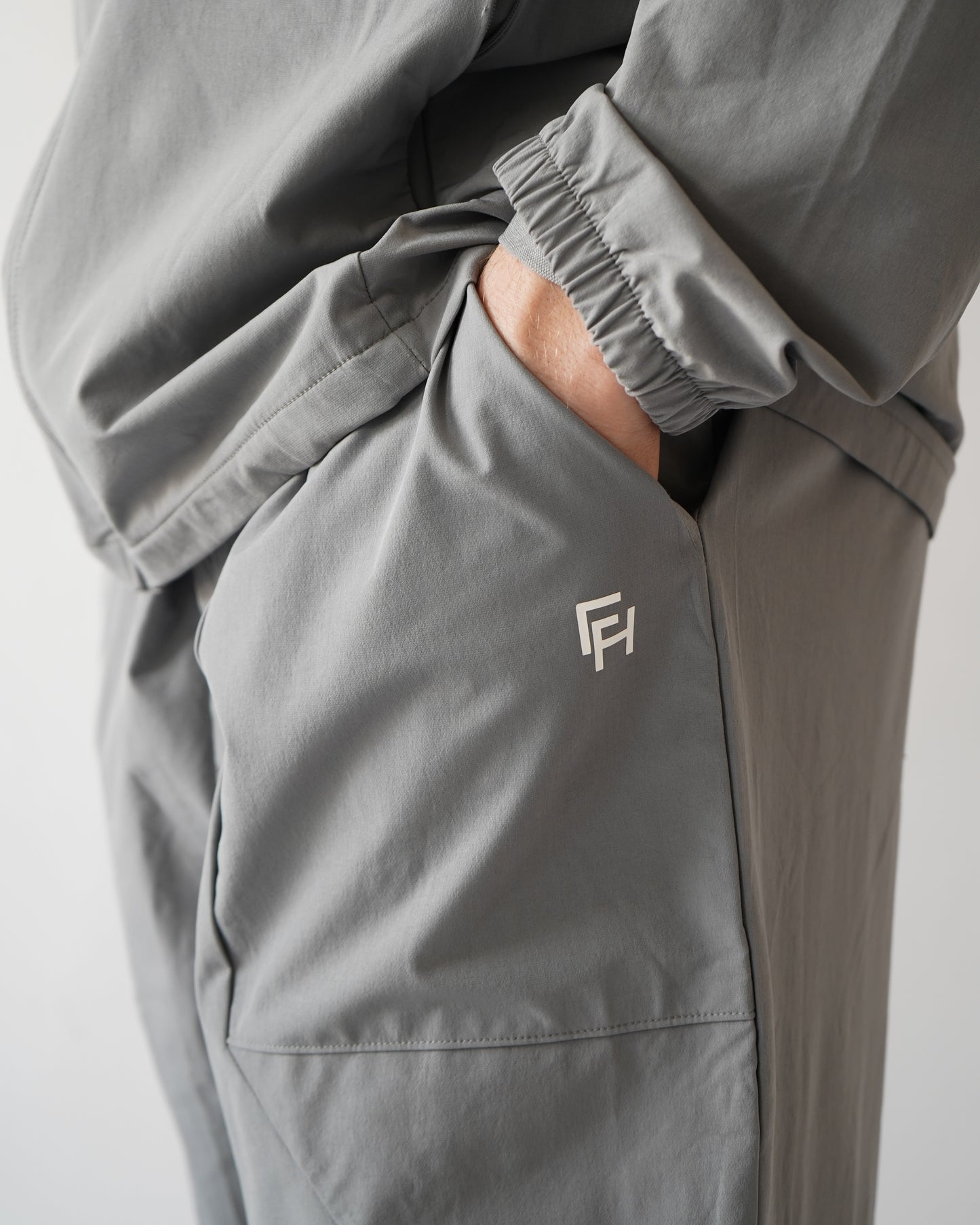 Swift Trackpants - Gray