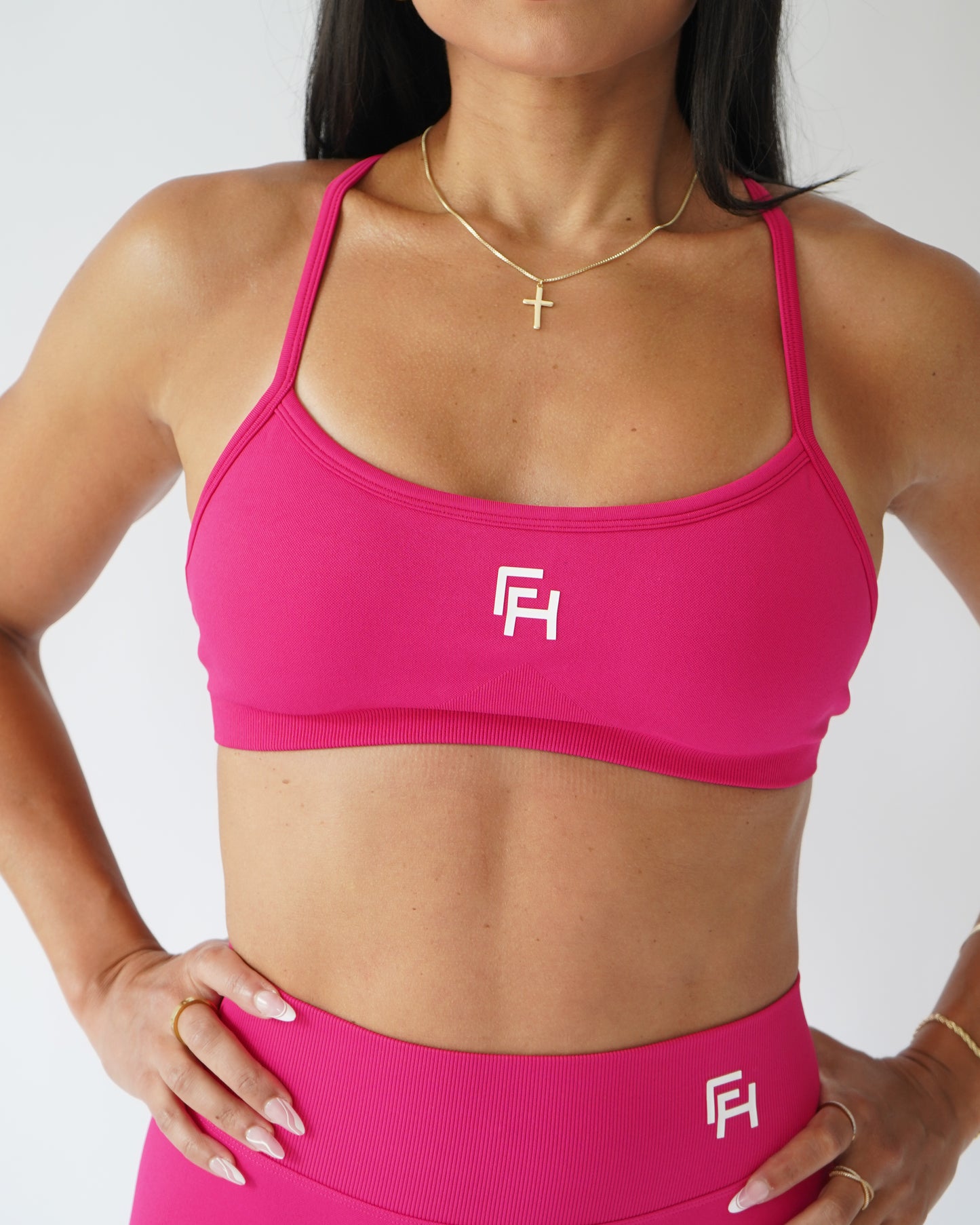 Ascend Contour Sports Bra - Raspberry