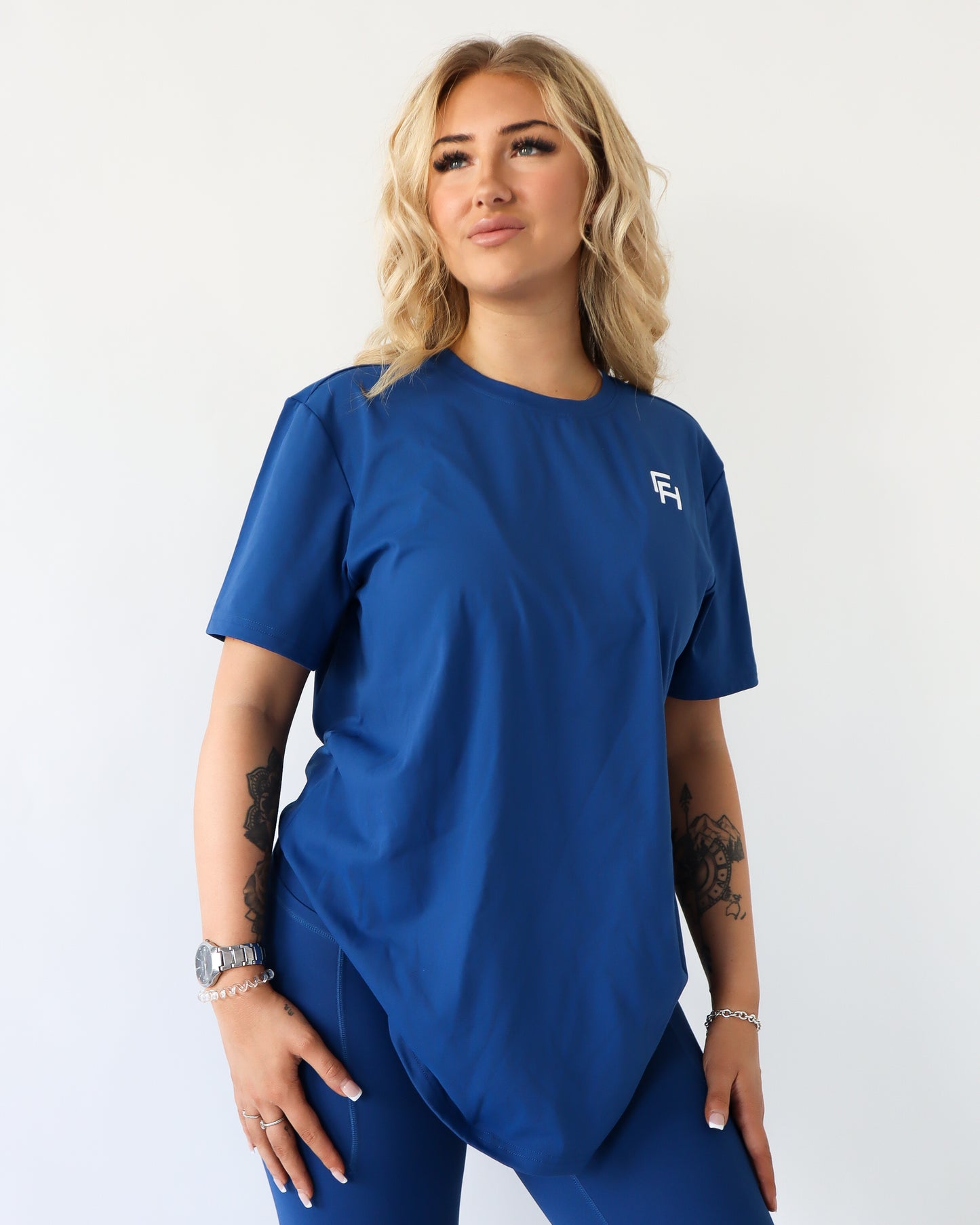 ELEVATE T-SHIRT - Azure