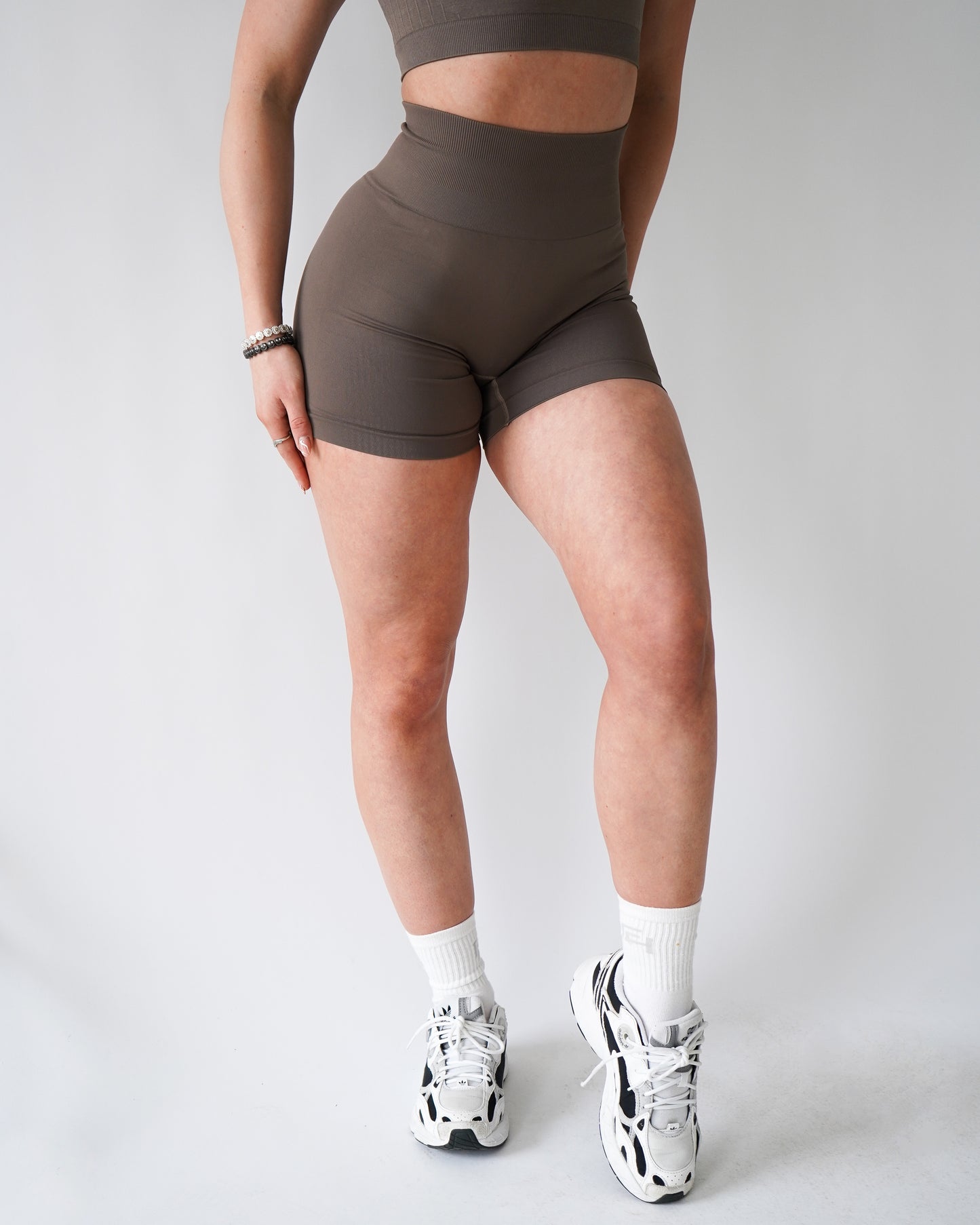 ENHANCE BIKER SHORTS 5” - Cappuccino