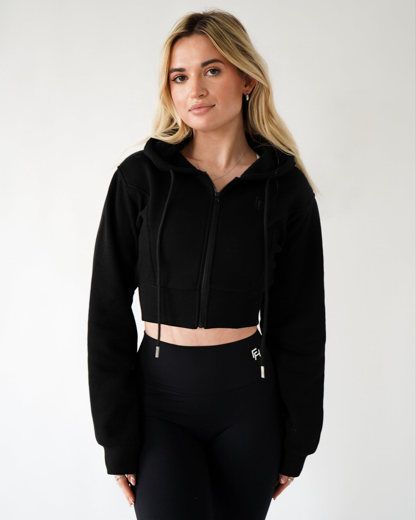 LOUNGE CROPPED ZIP-UP HOODIE - Black