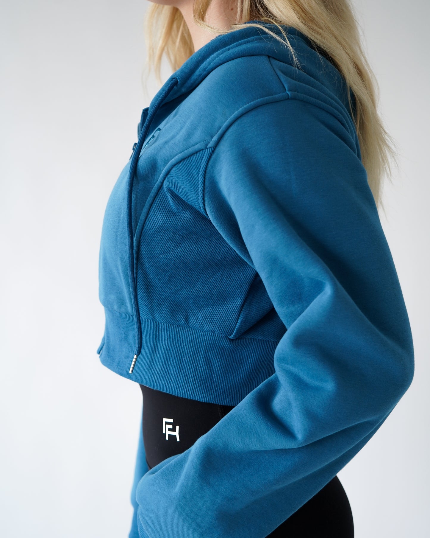 LOUNGE CROPPED ZIP-UP HOODIE - Cyan