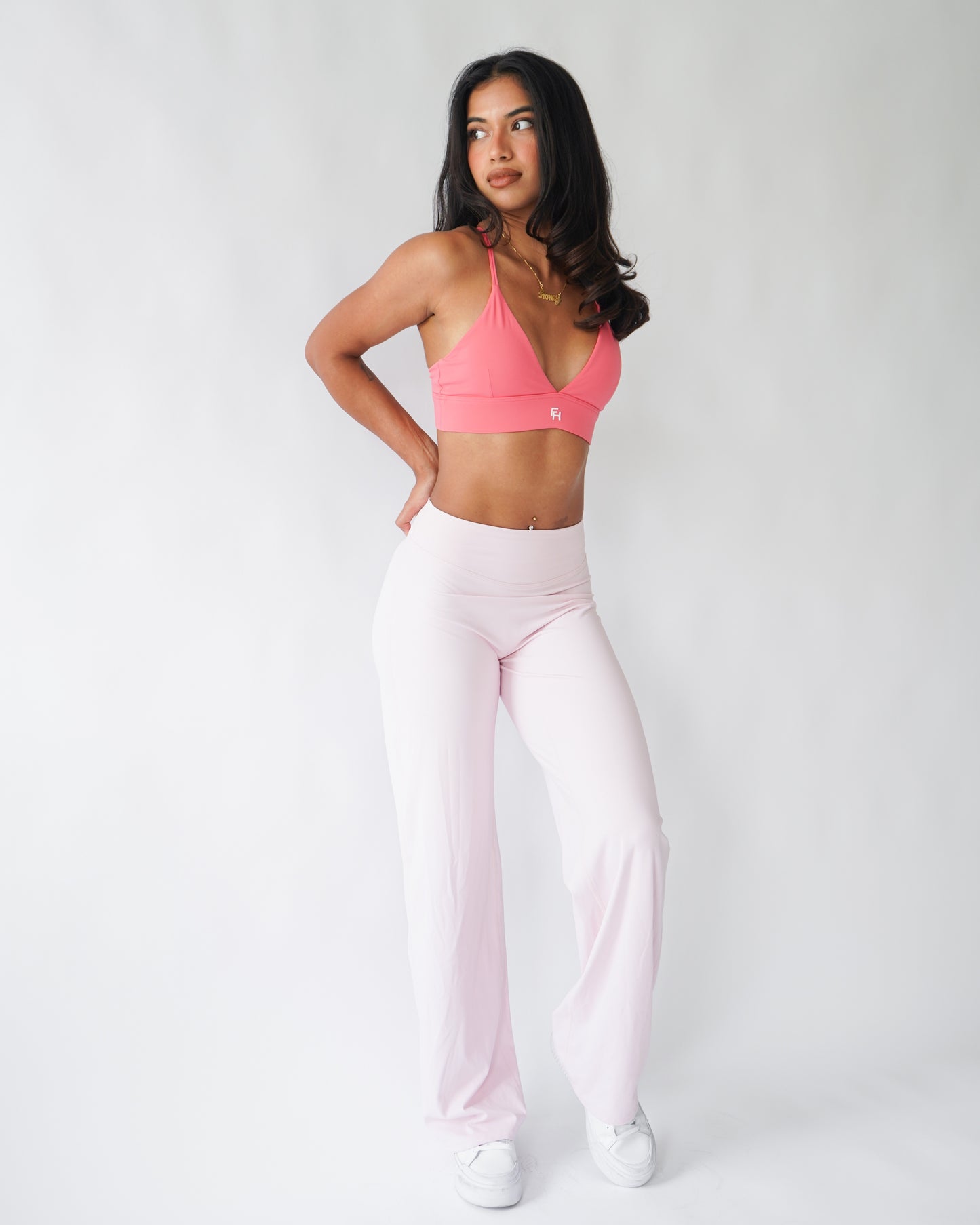 Allure Sports Bra - Coral