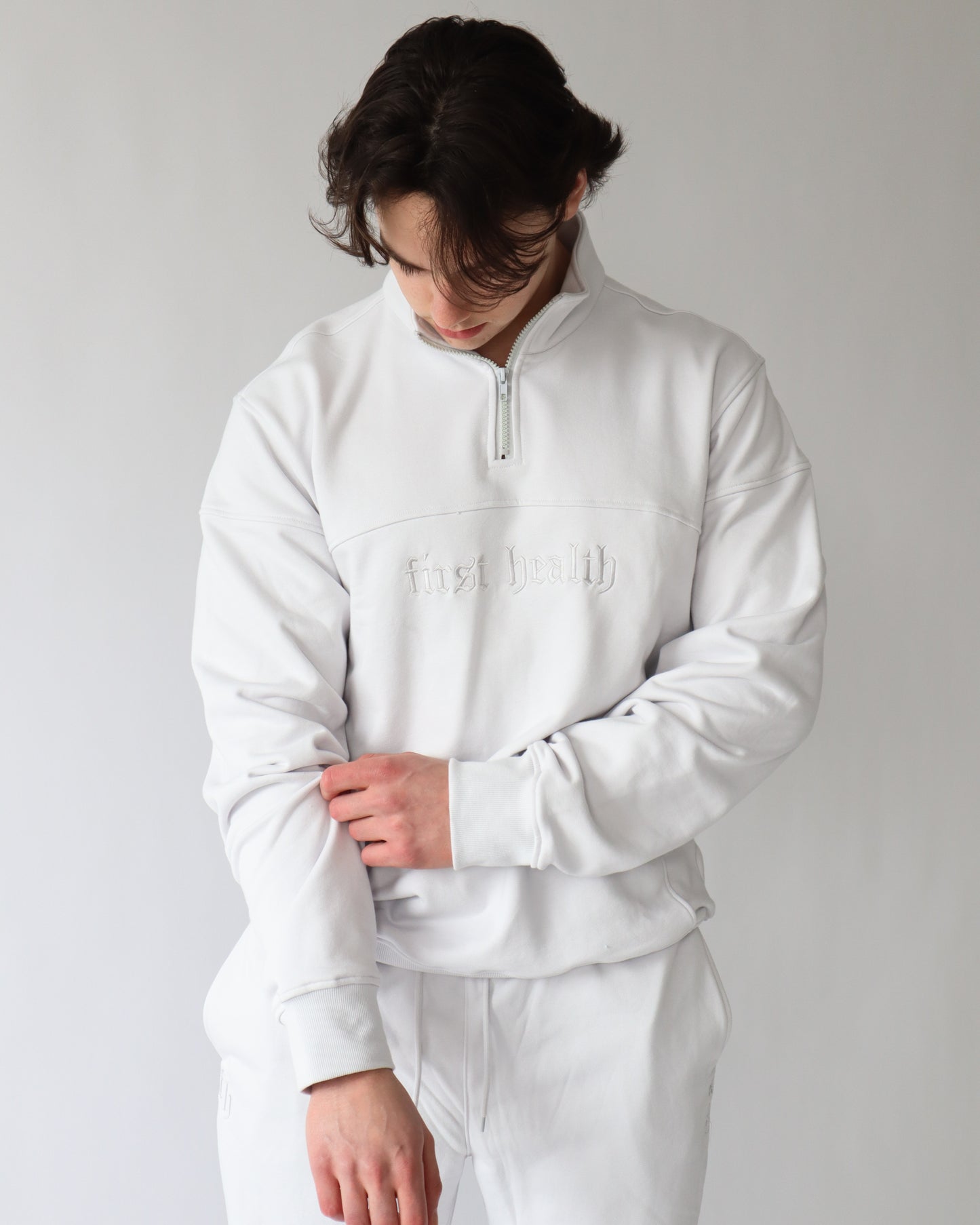 Essential Quarter Zip - Gray