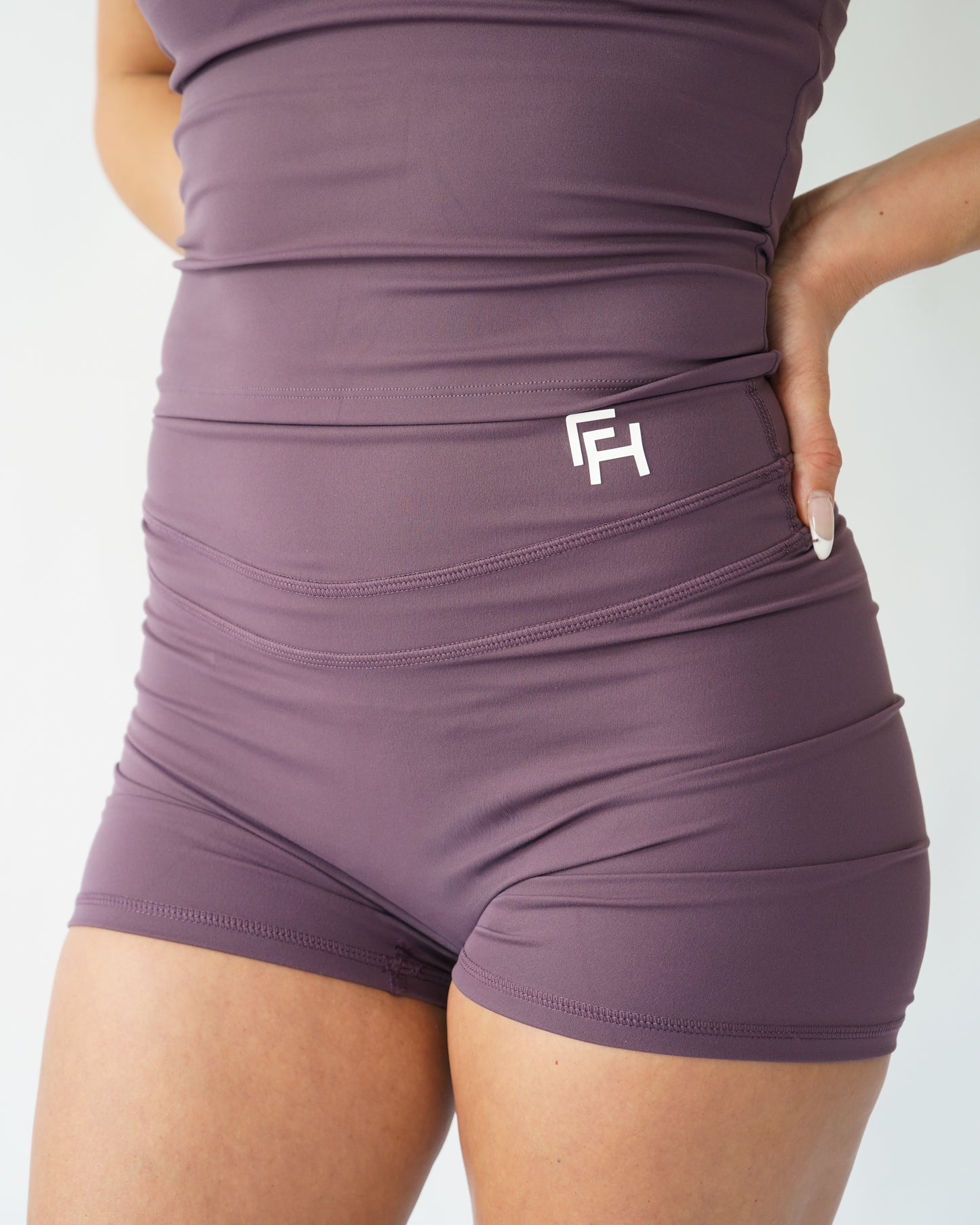 Effortless Shorts 4.5" - Violet Mauve