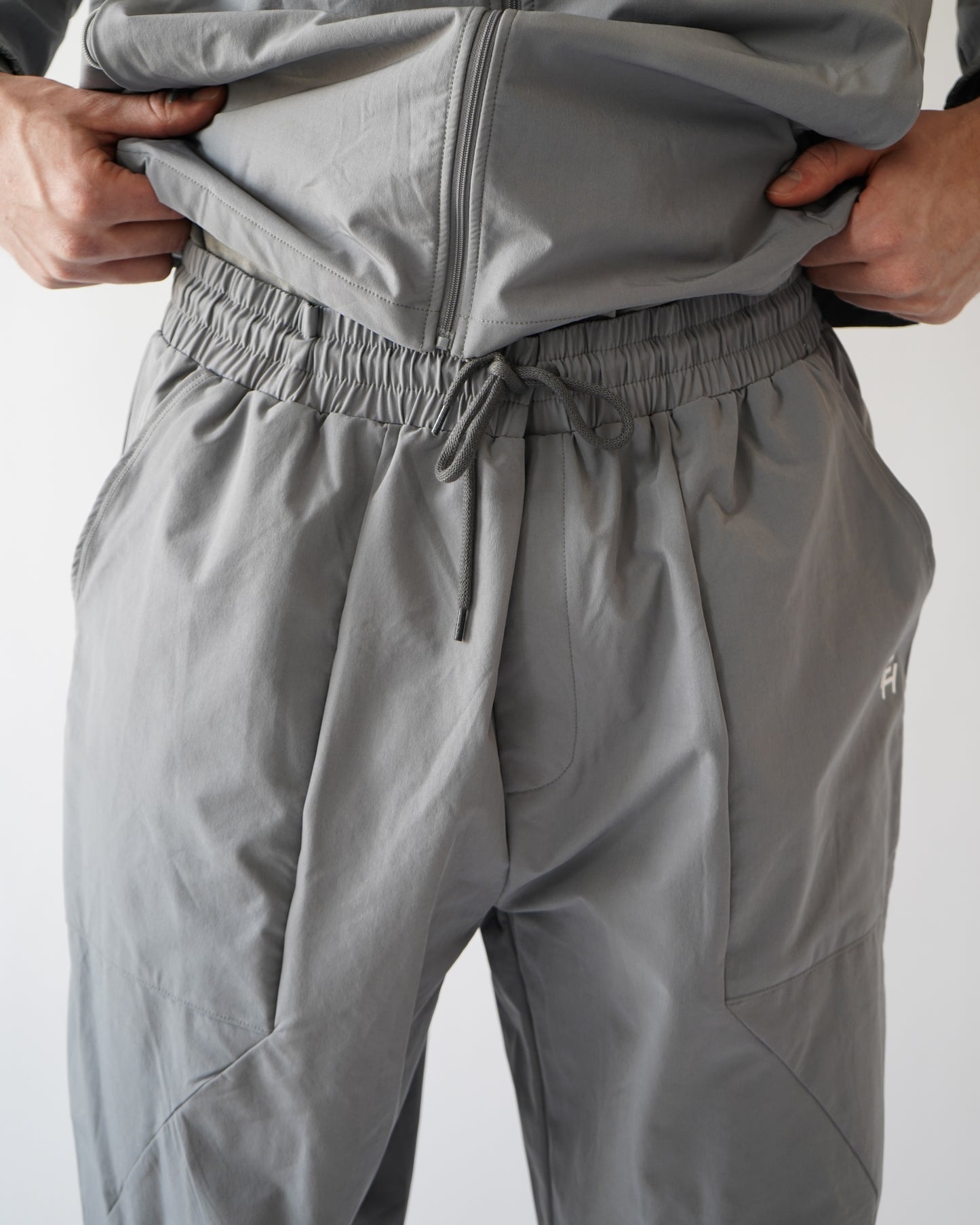 Swift Trackpants - Gray