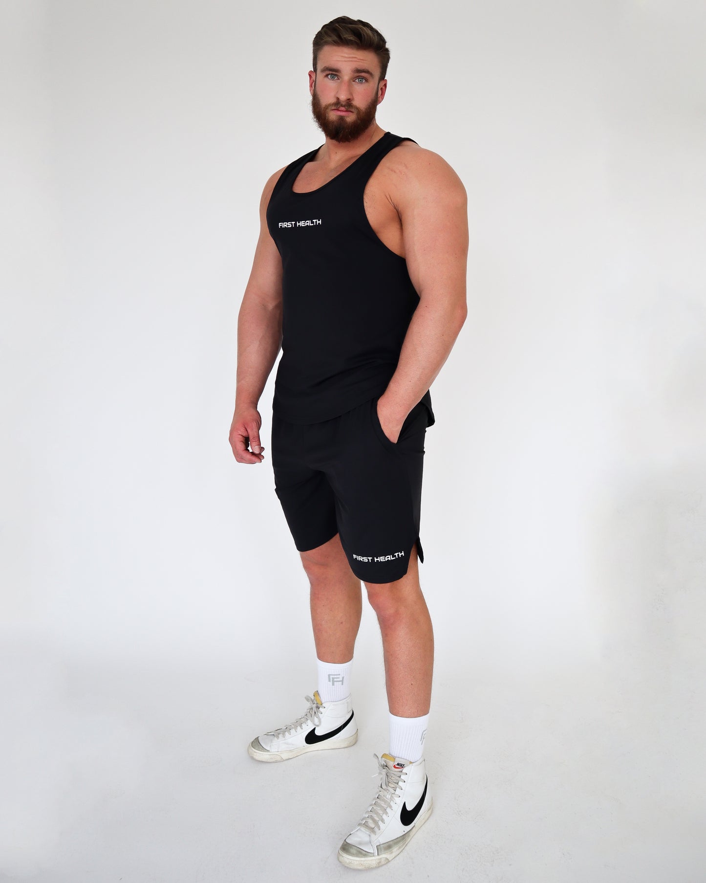 PERFORMANCE TANK TOP - Black