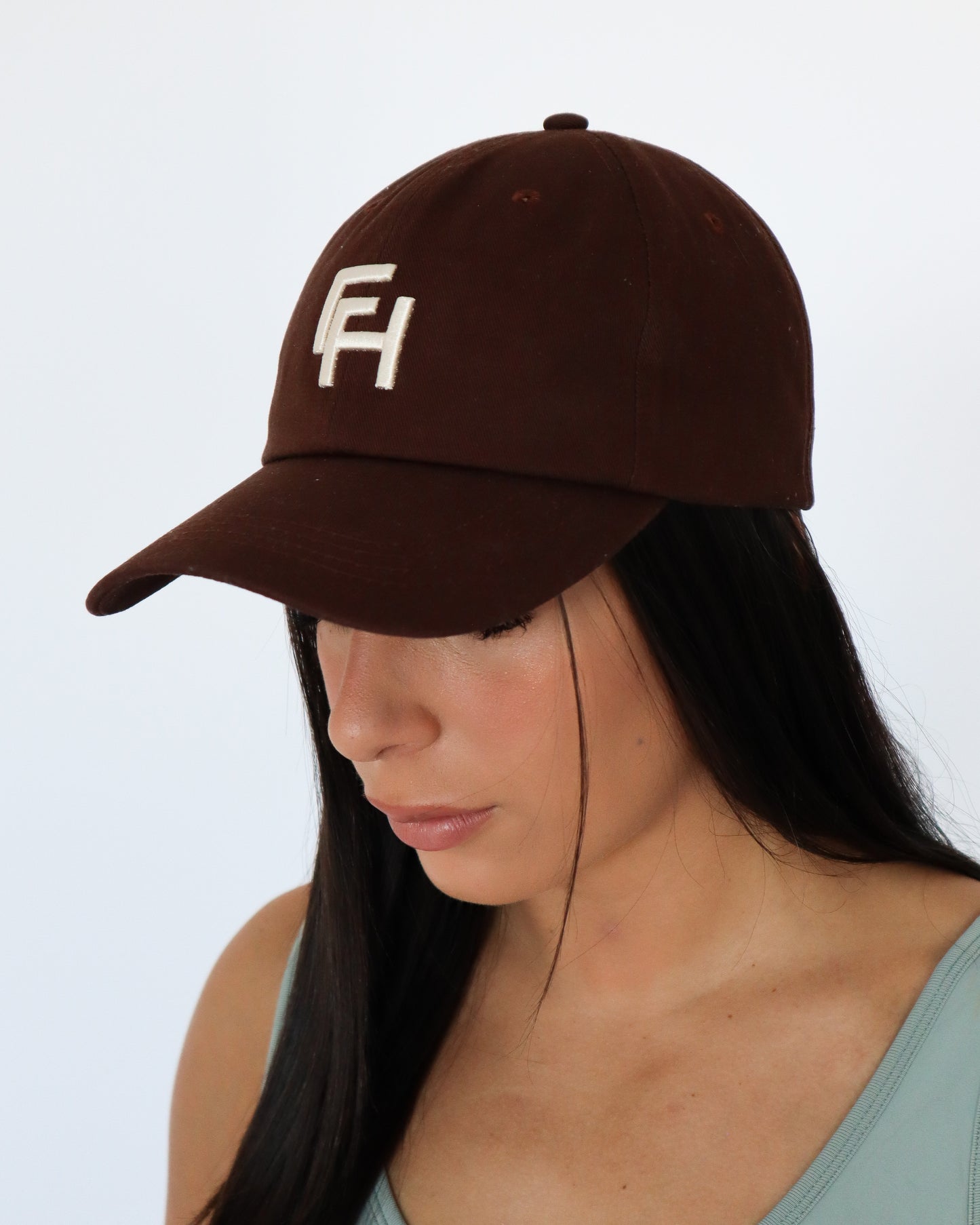 ESSENTIAL CAP