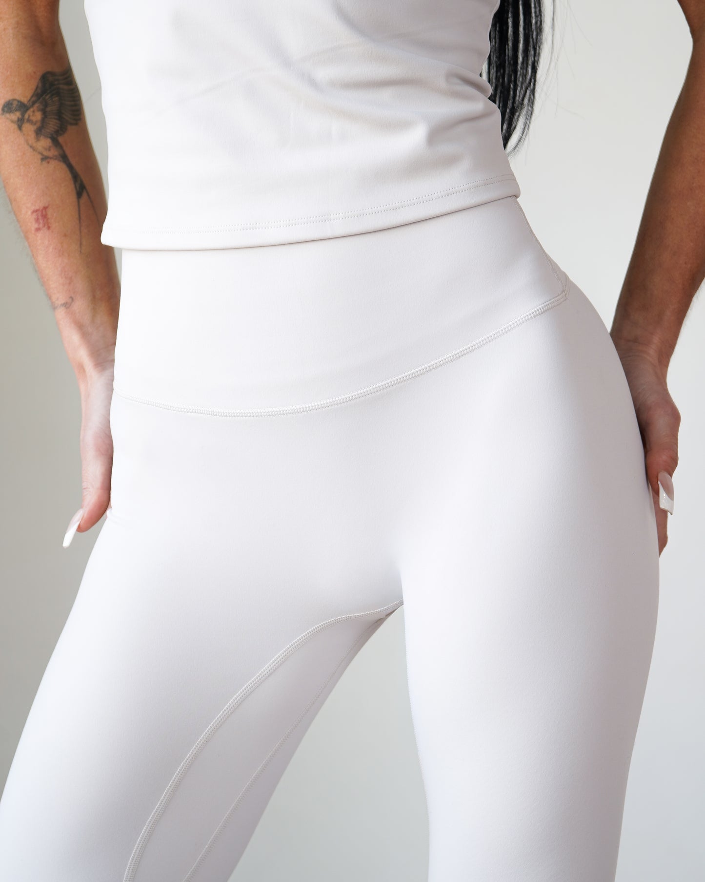Adapt Leggings - Pearl