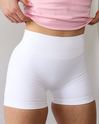 Ascend Shorts 4.5" - White
