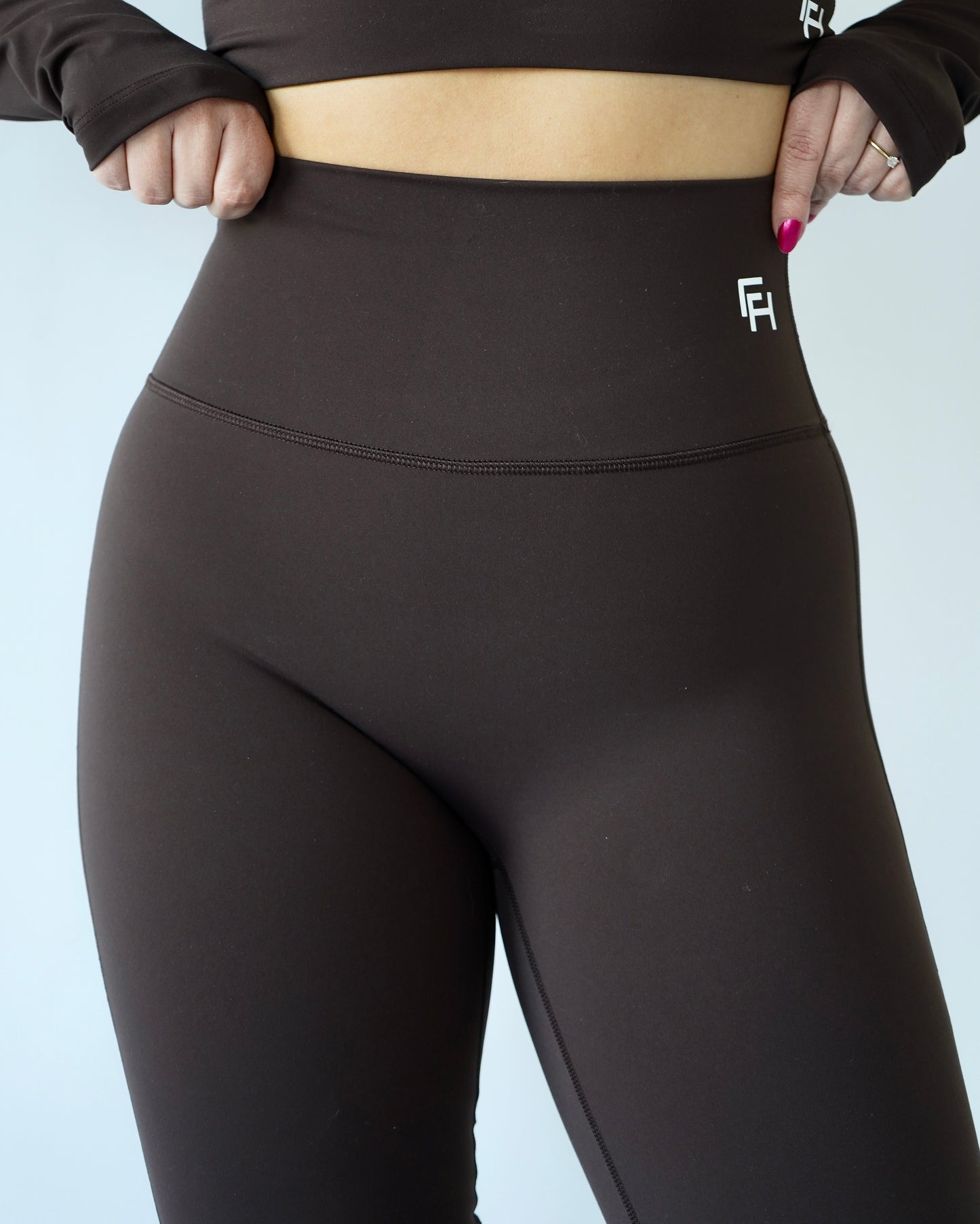 Onyx Flare Leggings - Teddy