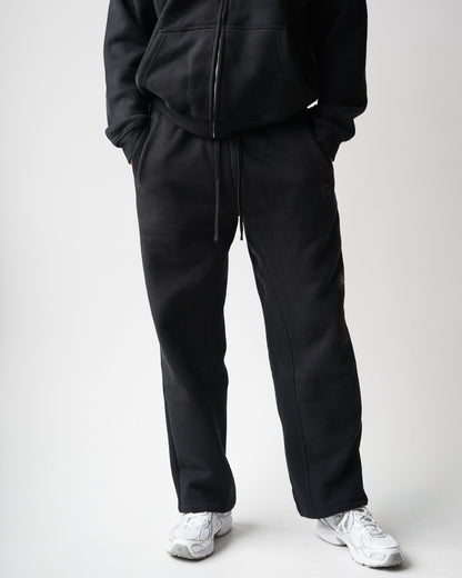Reset Straight-Leg Sweatpants - Black