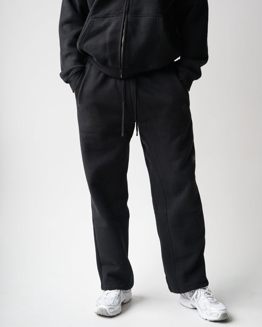 Reset Straight-Leg Sweatpants - Black