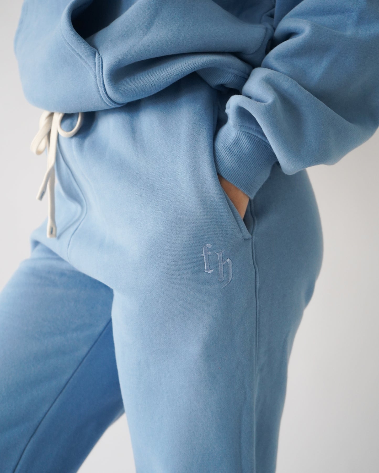 Legacy Straight-leg Sweatpants - Lagoon