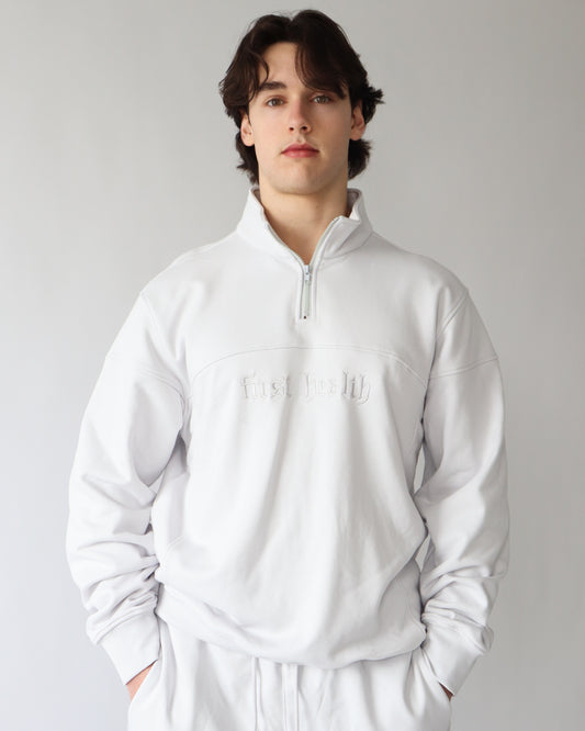 Essential Quarter Zip - Gray
