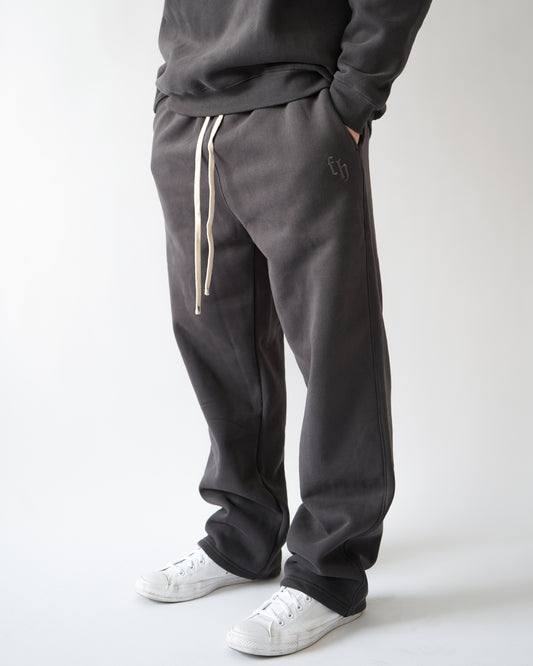 Legacy Straight-leg Sweatpants - Graphite