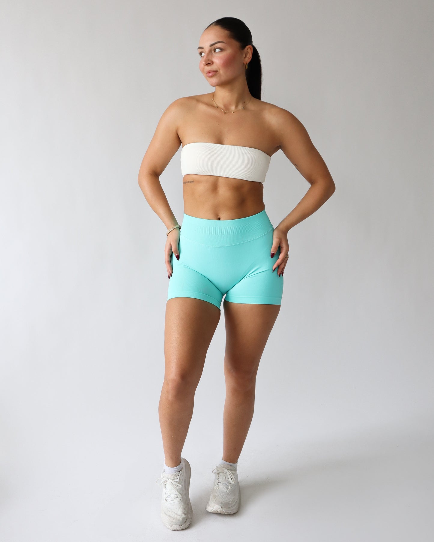 Ascend Shorts 4.5" - Turquoise