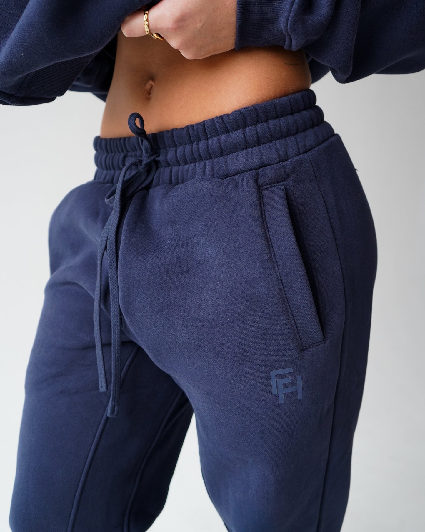 Reset Straight-Leg Sweatpants - Navy