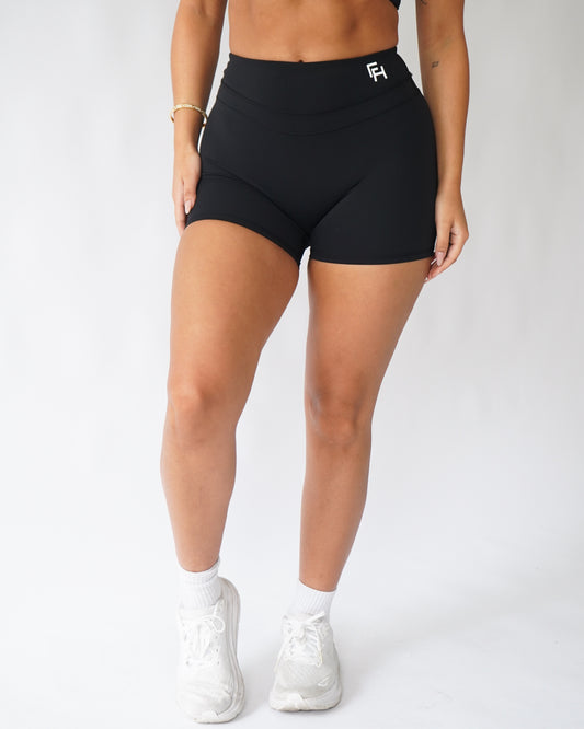 Effortless Shorts 4.5" - Black