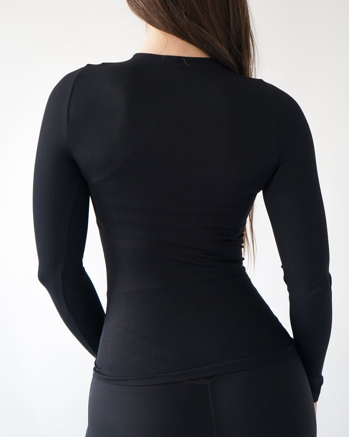 Ribbed Seamless Long Sleeve - Black