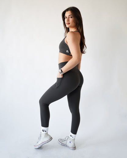 Performance Pocket Leggings - Iron