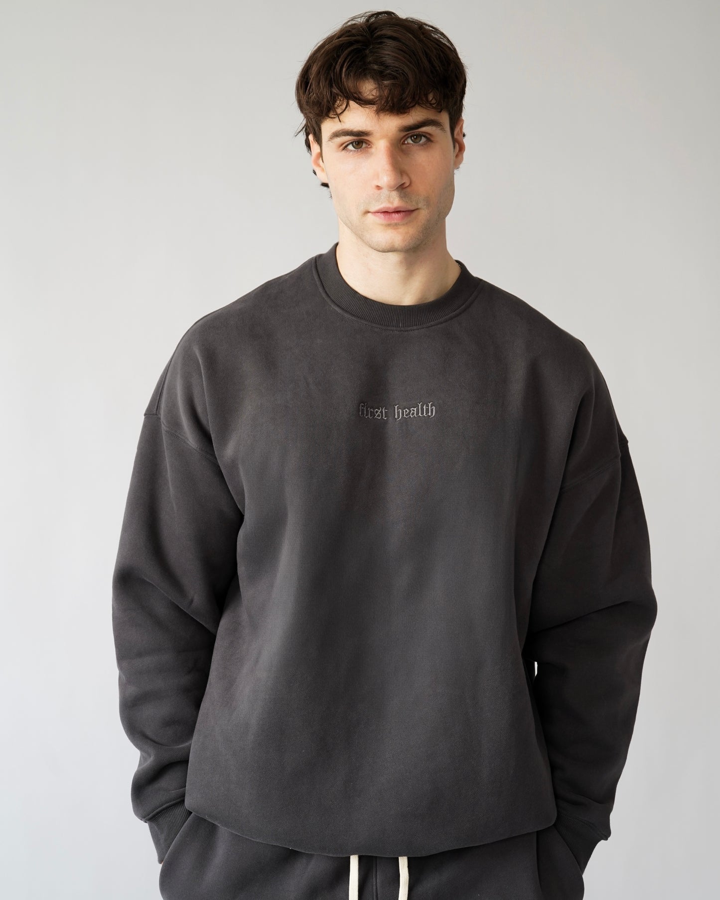 Legacy Crewneck - Graphite