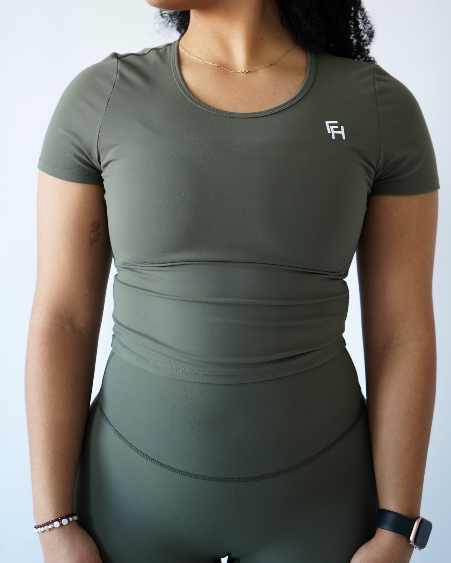 Performance Tee - Olive