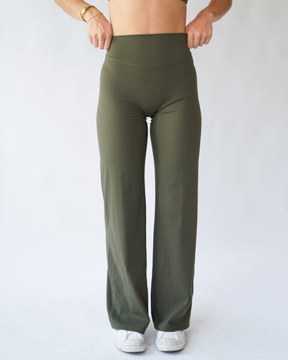 Hatha Straight Leg Pants - Pine
