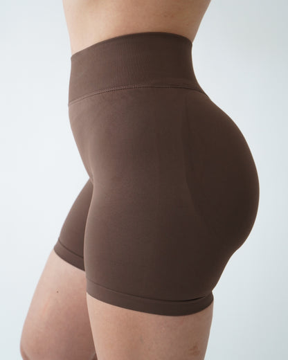 Enhance Contour Shorts 5" - Cocoa