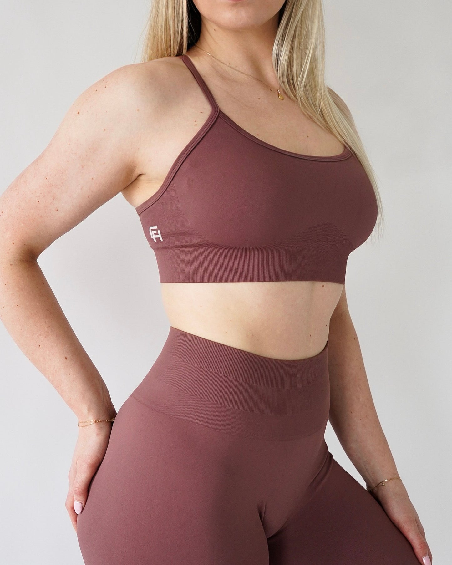 Enhance Vital Sports Bra - Dusty Rose