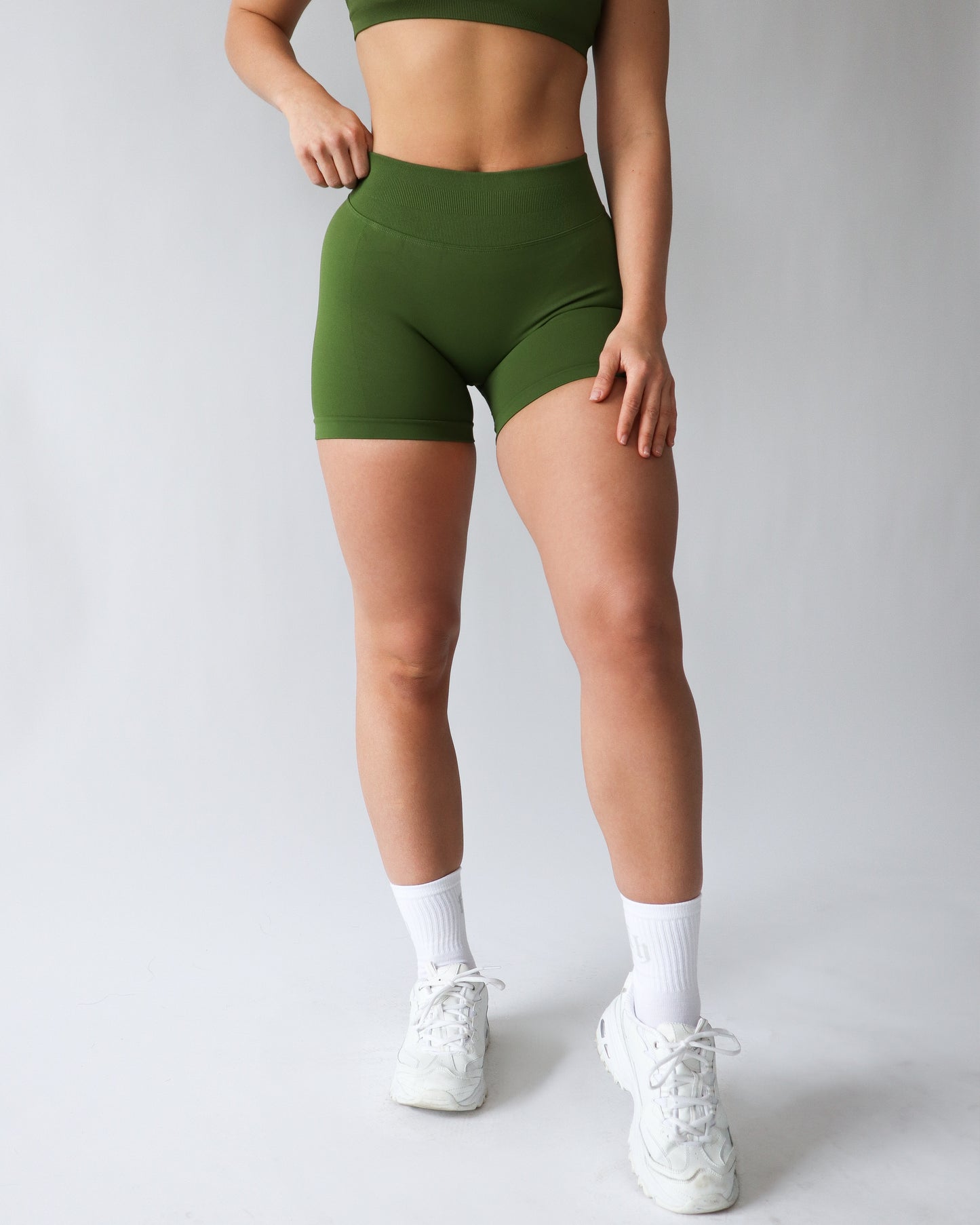 Ascend Shorts 4.5" - Olive
