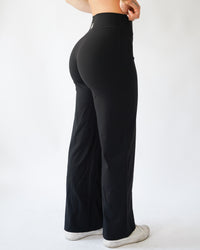Hatha Straight Leg Pants - Black