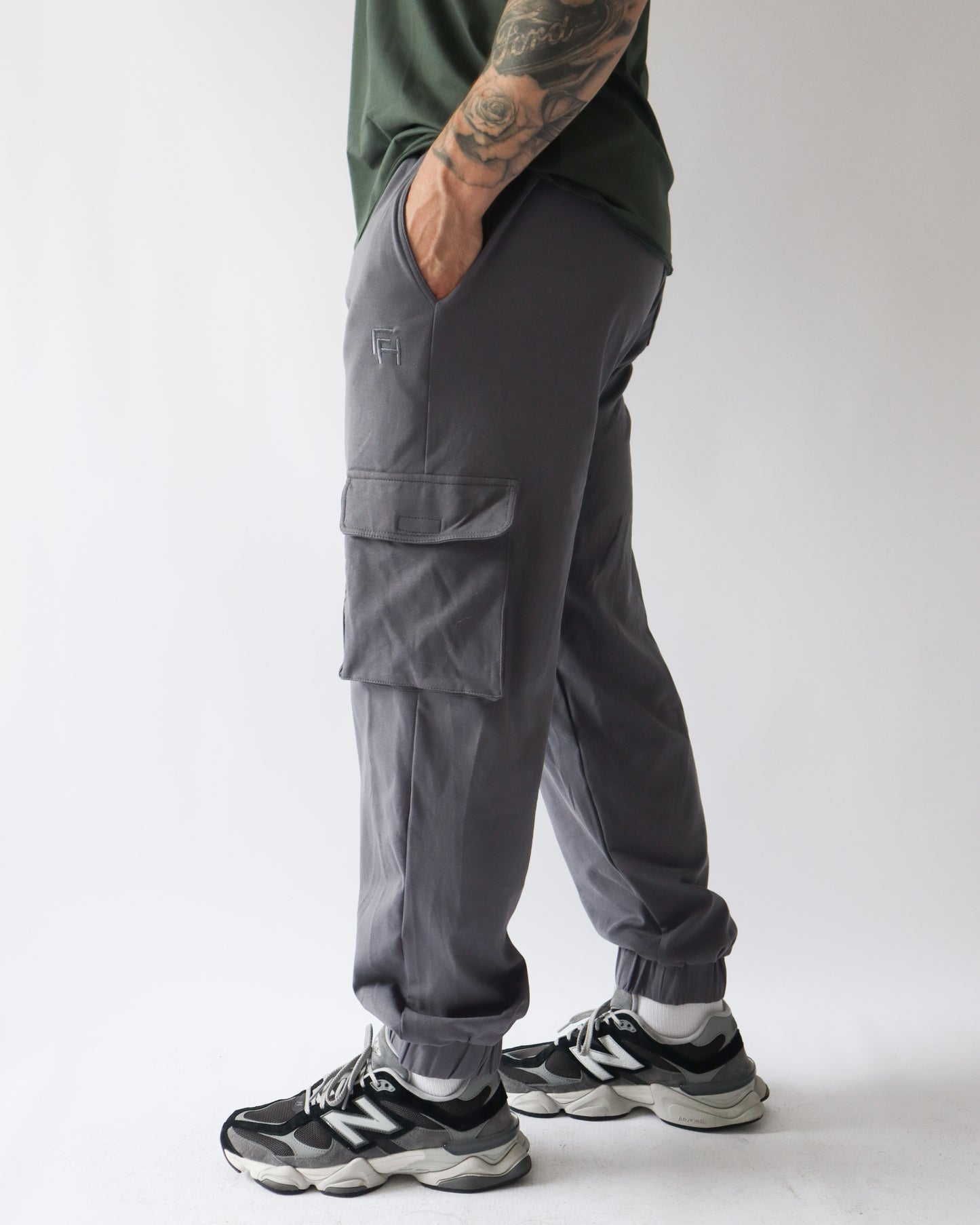 Legacy Cargo Joggers - Iron