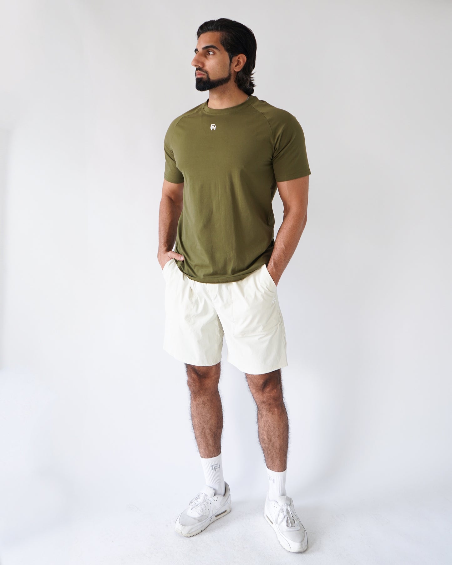 Everyday Shorts 7" - Cream