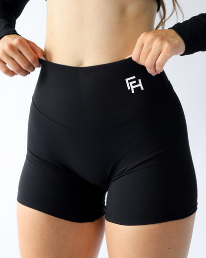 UltraSoft Mid Rise Shorts  4.5" - Black