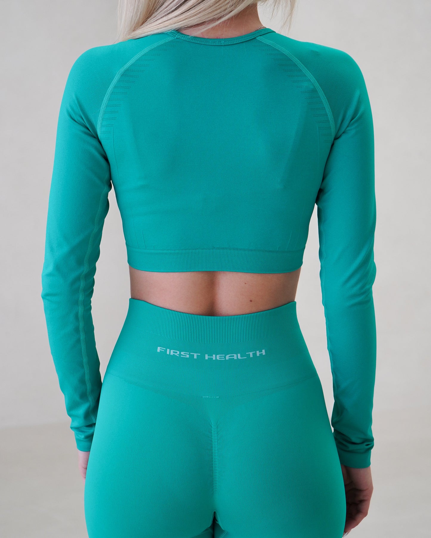 Enhance Cropped Long Sleeve - Tiffany