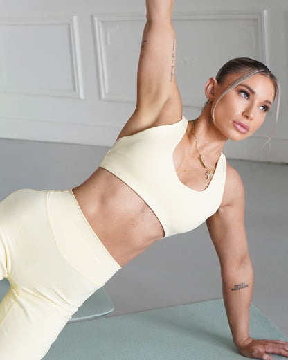 Hatha Racerback Sports Bra - Butter