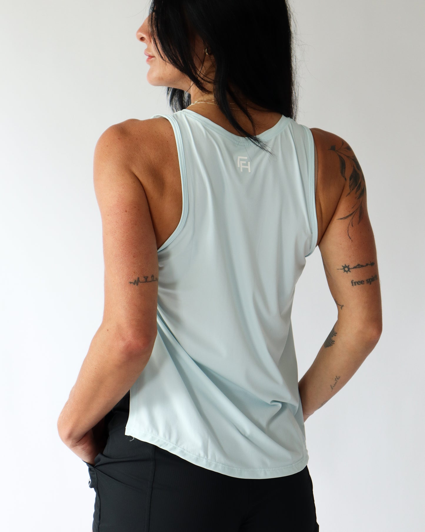 Breeze Twist Tank - Ice