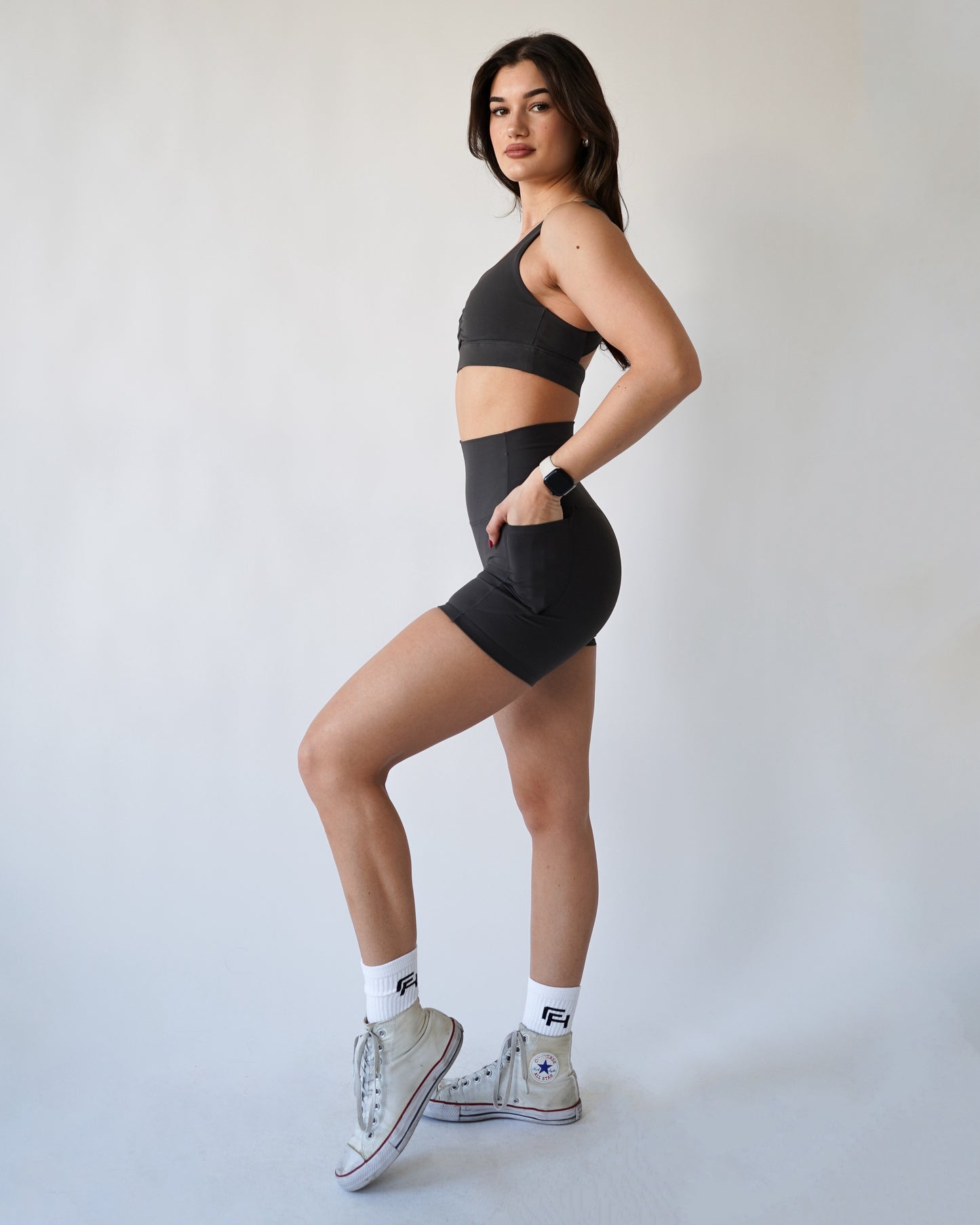 Performance Pocket Biker Shorts - Iron