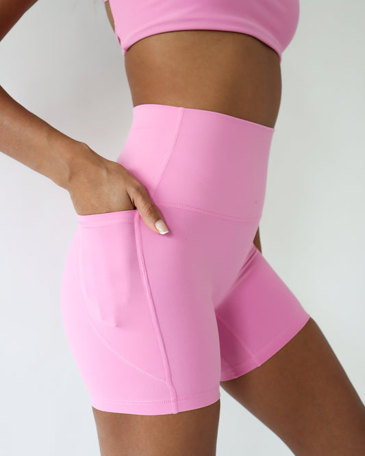 PERFORMANCE POCKET BIKER SHORTS - Bubblegum