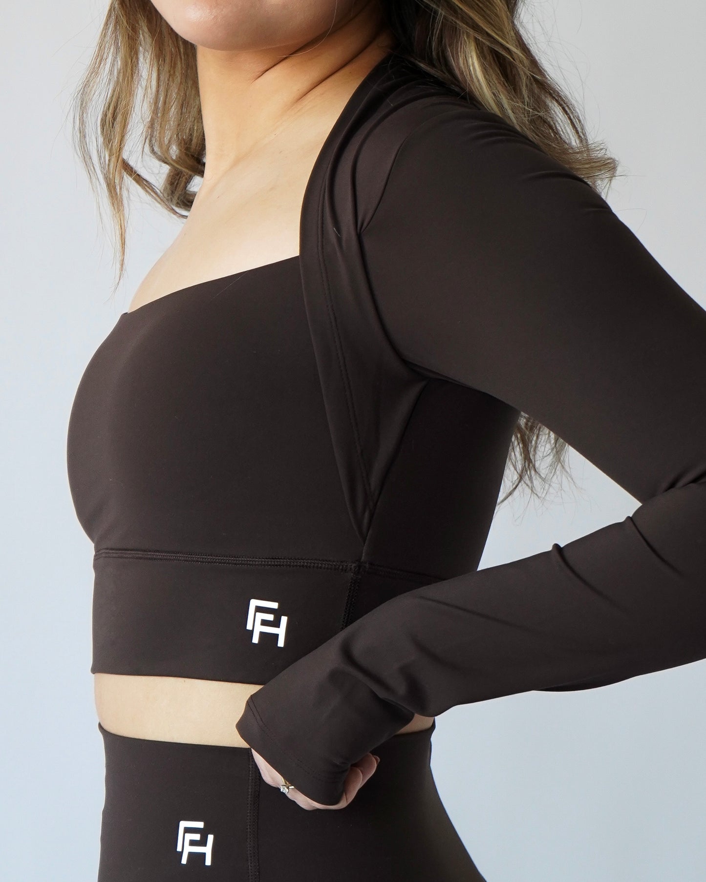 Onyx Long Sleeve - Teddy
