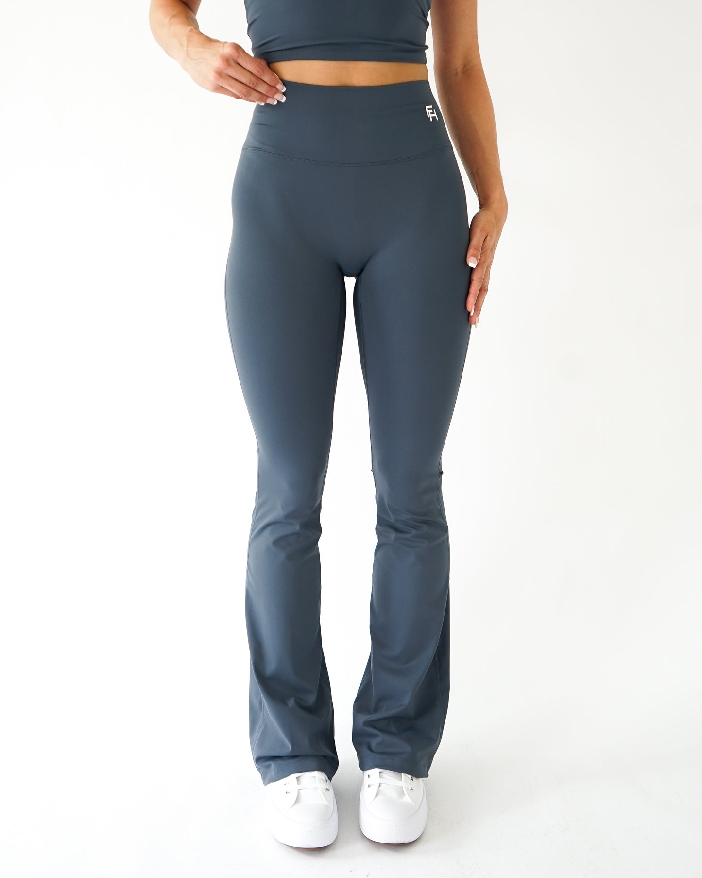 Impact Flare Leggings - Stone